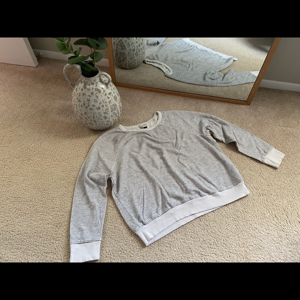Universal Threads Pullover